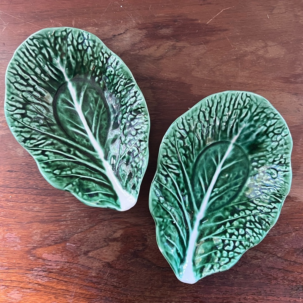 Pair of Vintage Secla Portugal cabbage ware 8 inch shallow bowl